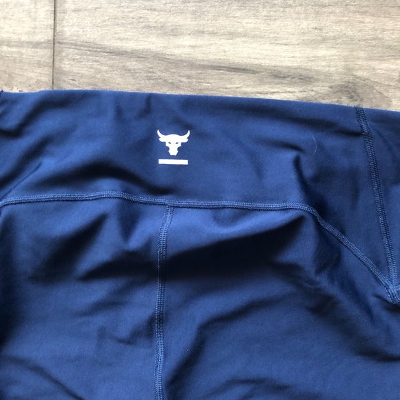 2/$60 Women's Project Rock HeatGear® Armour Ankle Crop XL Navy - Picture 6 of 7